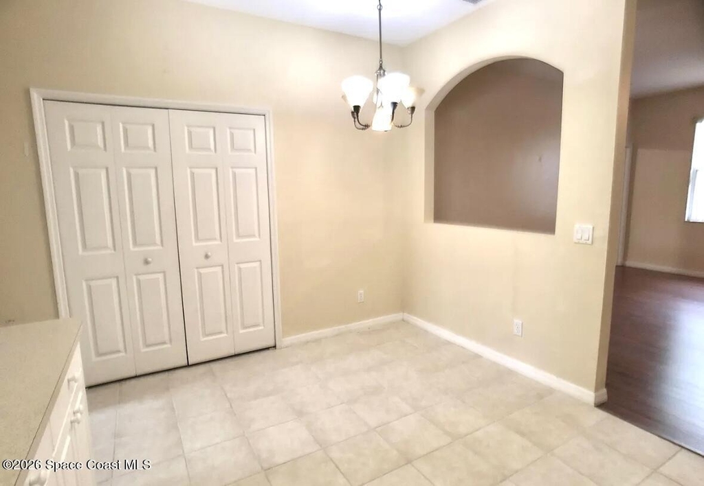 3660 Hickory Park Drive - Photo 3
