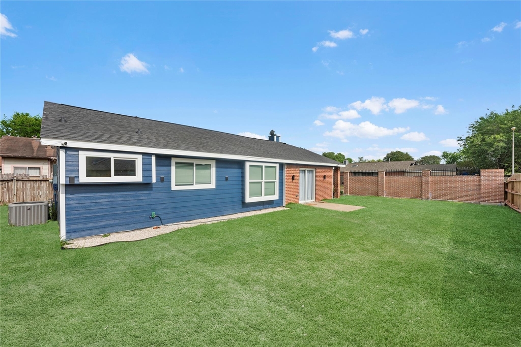 18503 Willow Moss Drive - Photo 17