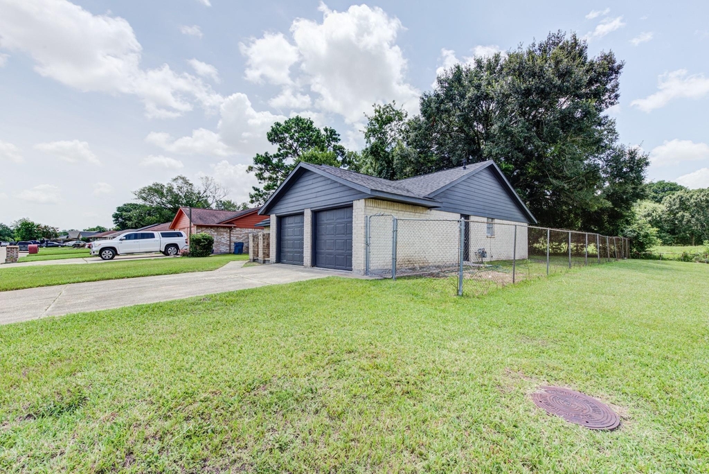 2035 Deerhurst Lane - Photo 19