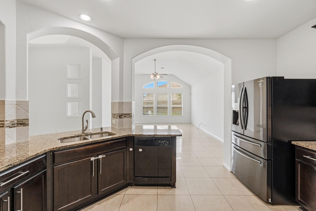 4703 Goldeneye Drive - Photo 15