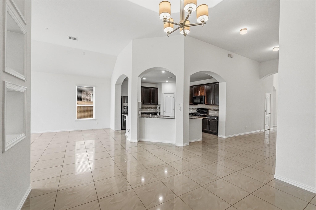 4703 Goldeneye Drive - Photo 11