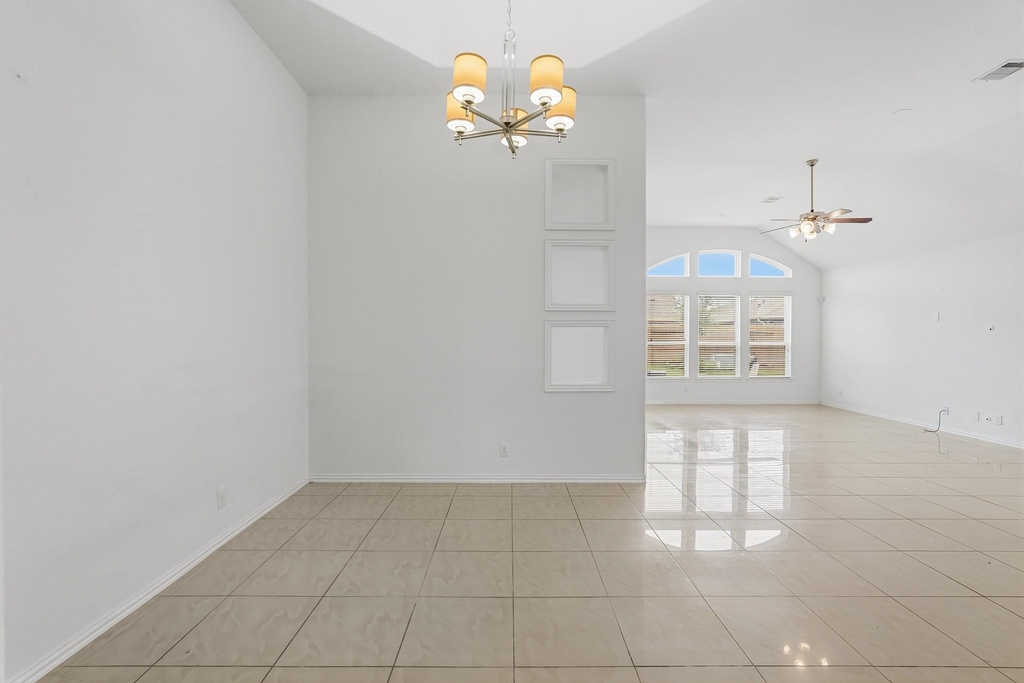4703 Goldeneye Drive - Photo 8