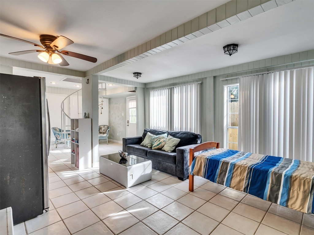 3529 Avenue M - Photo 12