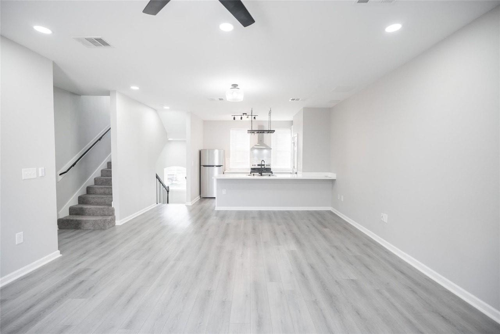 2519 Washington Street - Photo 9