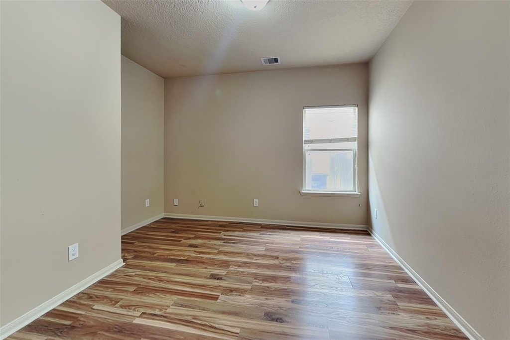 1411 Cameron Park Lane - Photo 6