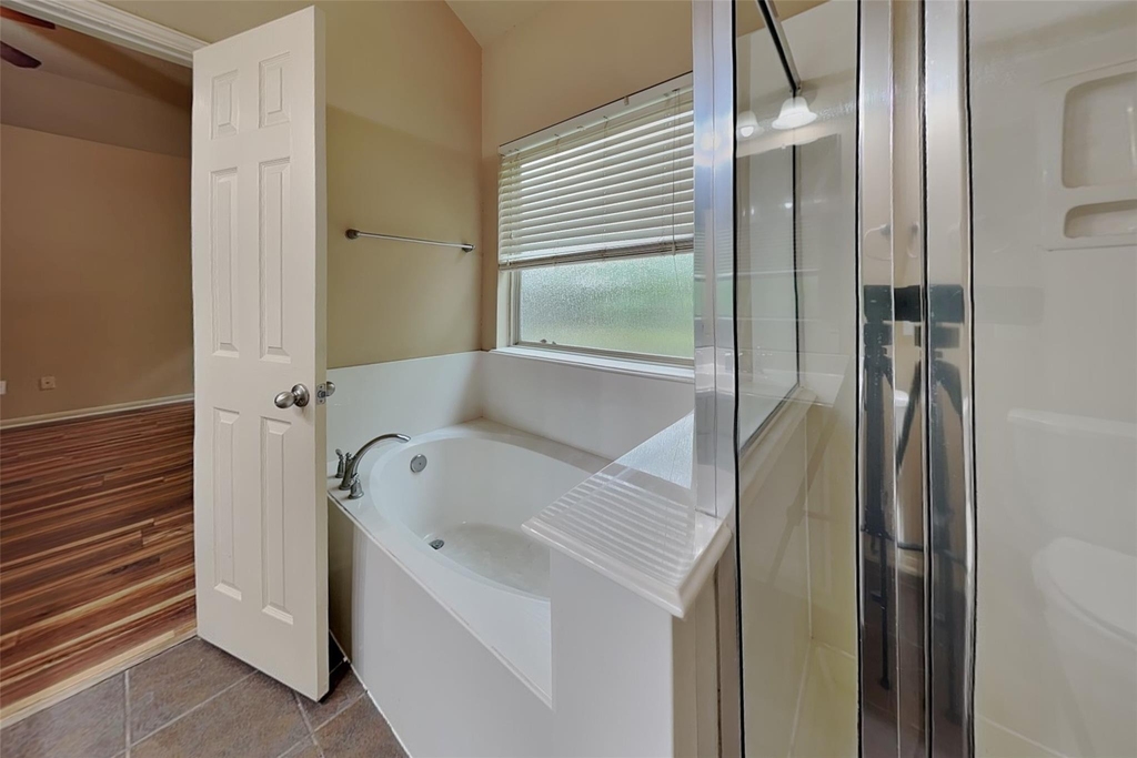 1411 Cameron Park Lane - Photo 11