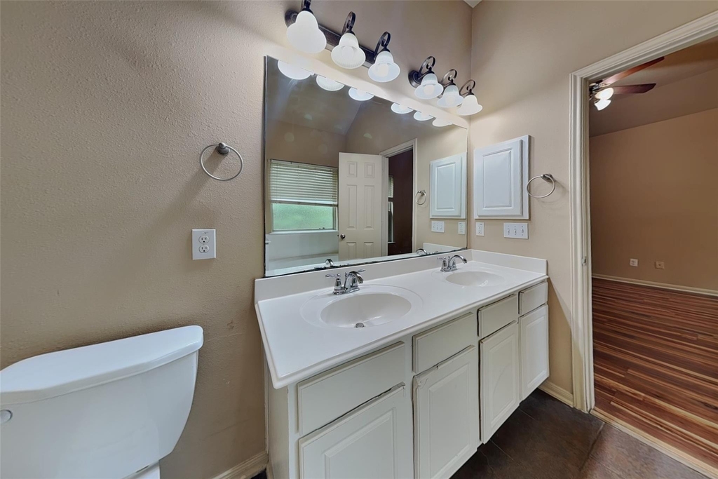 1411 Cameron Park Lane - Photo 10