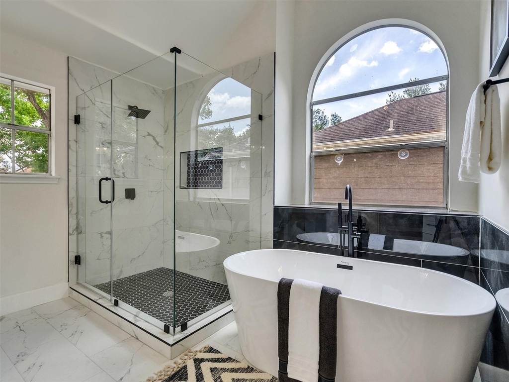 246 Cedar Elm Lane - Photo 2