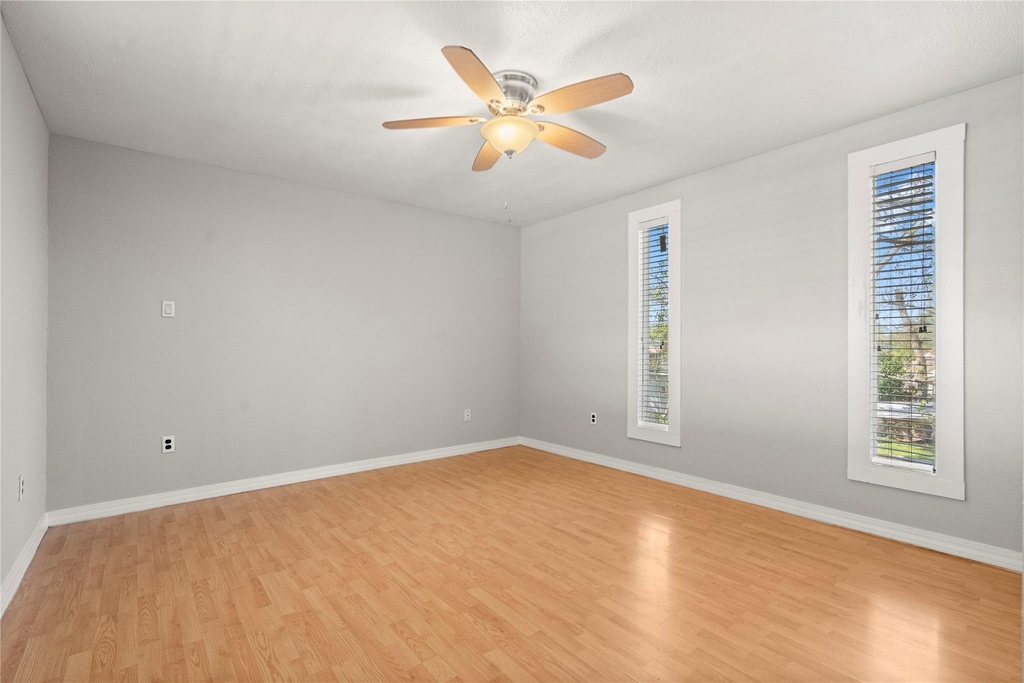 907 Northbend Drive - Photo 19