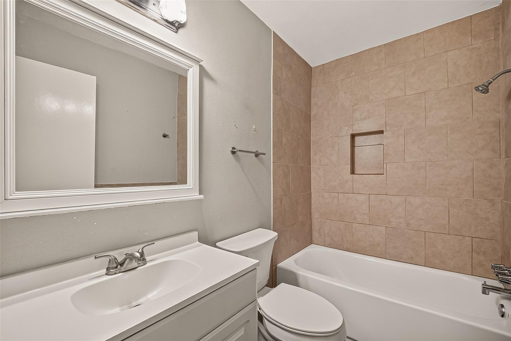 16451 Cavendish Drive - Photo 19