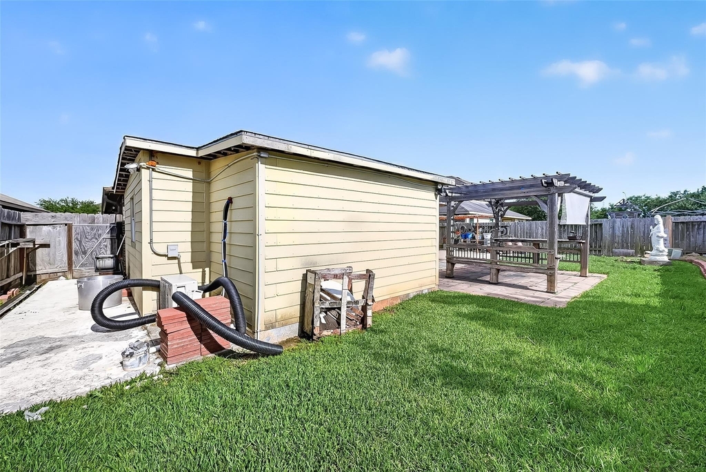 9322 Limestone Ranch Ln - Photo 45