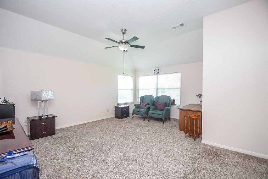 15715 Brookwood Lake Place - Photo 8