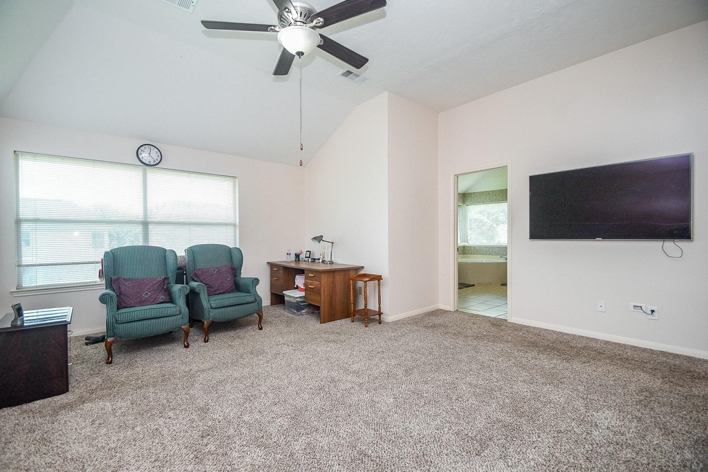 15715 Brookwood Lake Place - Photo 9