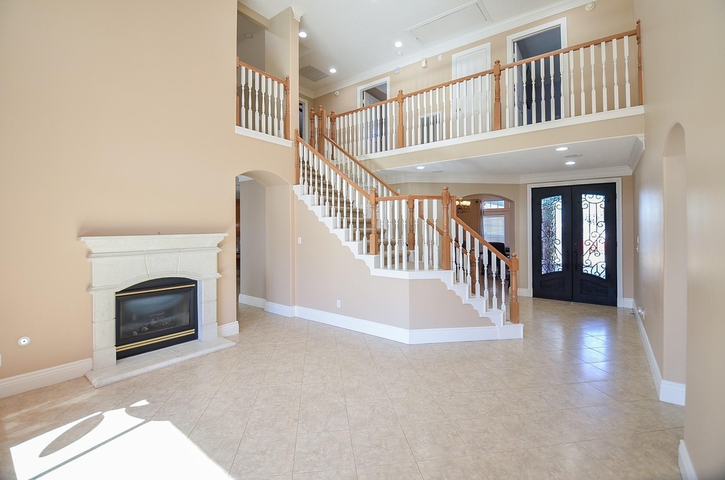 5835 Stratford Gardens Drive - Photo 11