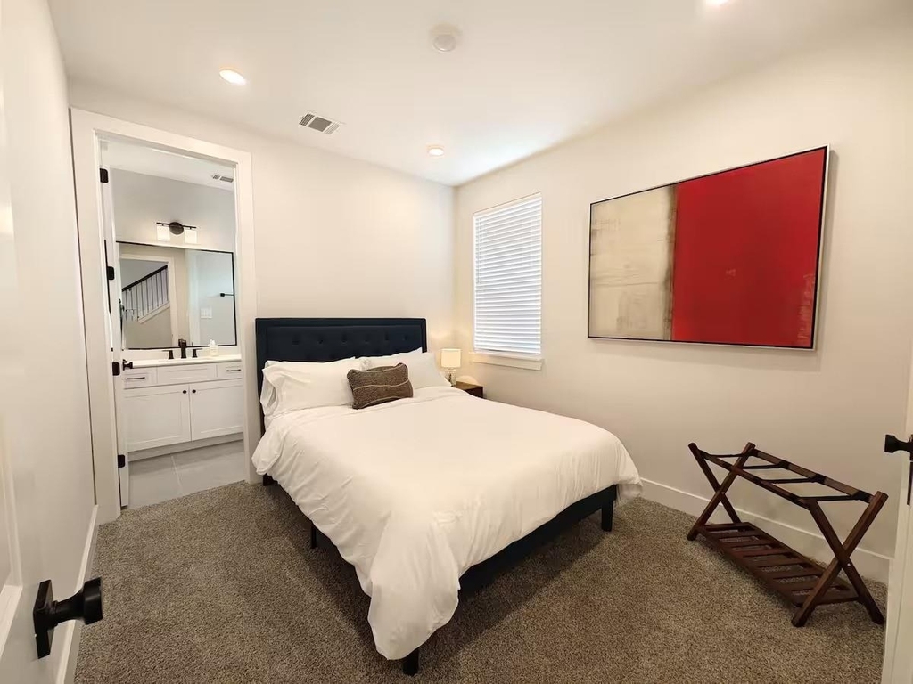 1606 Malvern Street - Photo 5