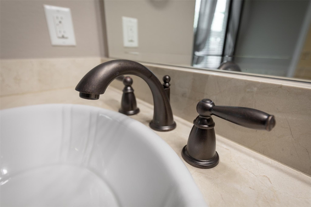 10406 Mossback Pine Road - Photo 8
