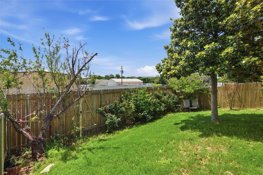 11521 Autumn Ash Drive - Photo 25