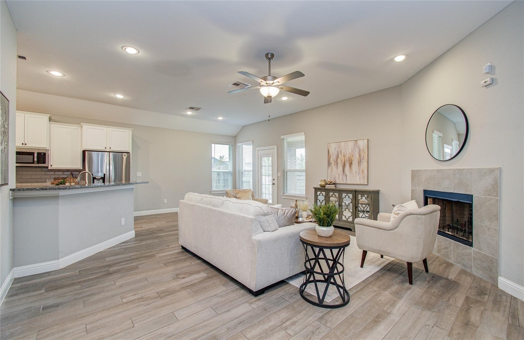 19029 Villa Lane - Photo 11