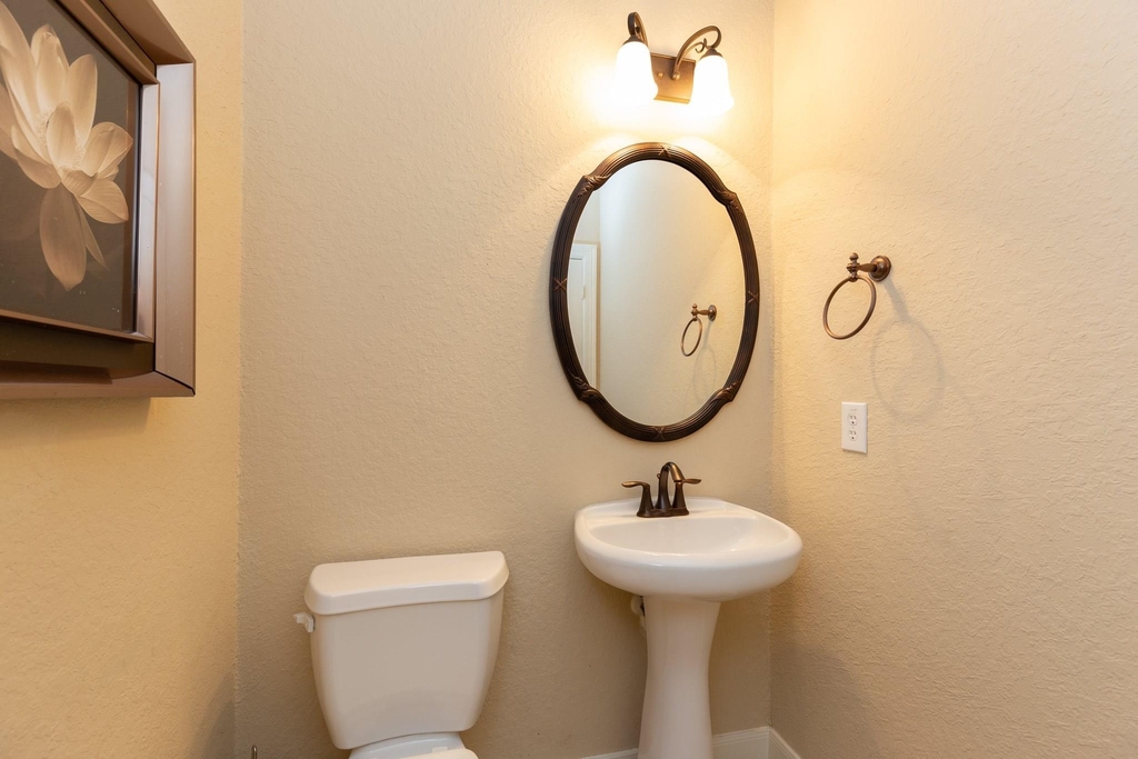 162 W Hullwood Court - Photo 12