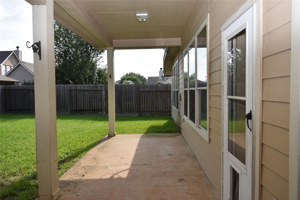 9518 Brackenton Crest Drive - Photo 15