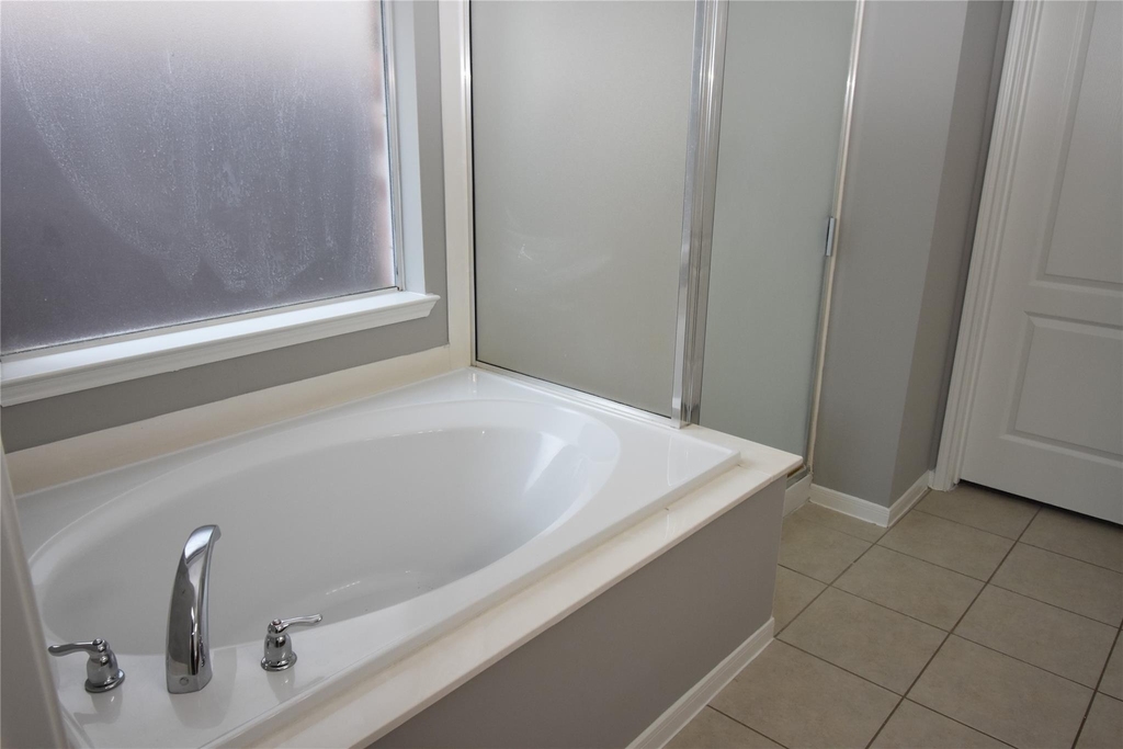9518 Brackenton Crest Drive - Photo 13