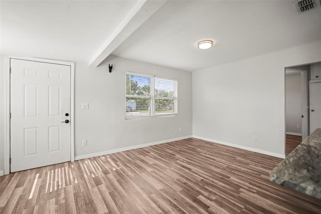2601 16th Avenue N - Photo 3