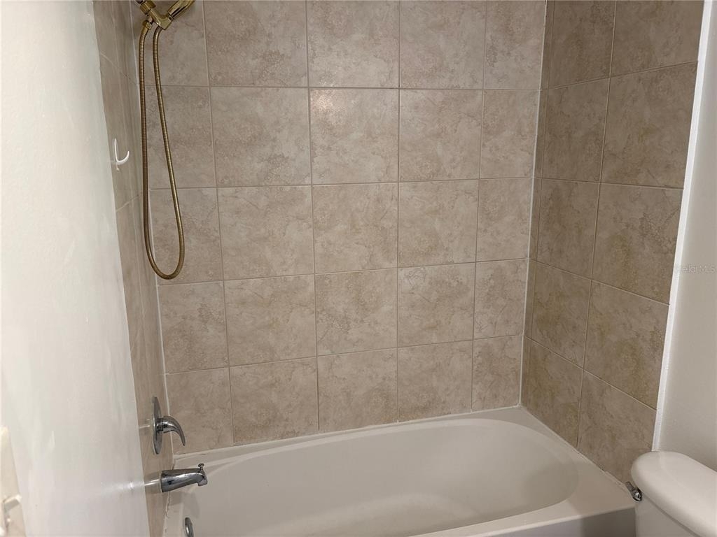 701 S Madison Avenue - Photo 10