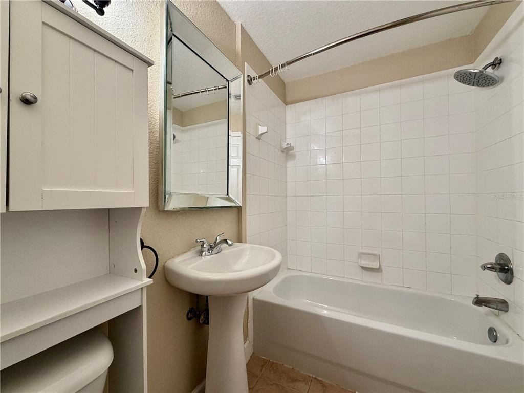 526 101st Avenue N - Photo 27