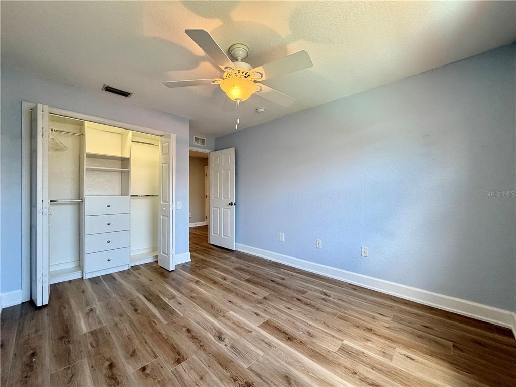 526 101st Avenue N - Photo 23