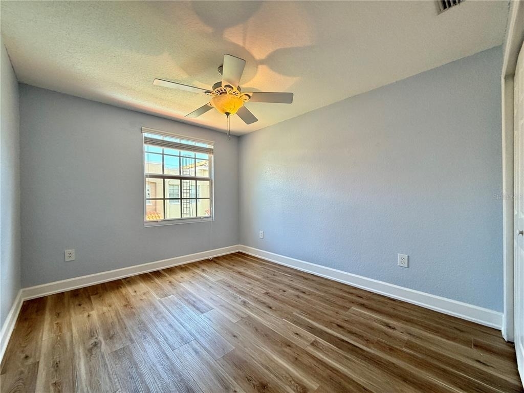 526 101st Avenue N - Photo 22