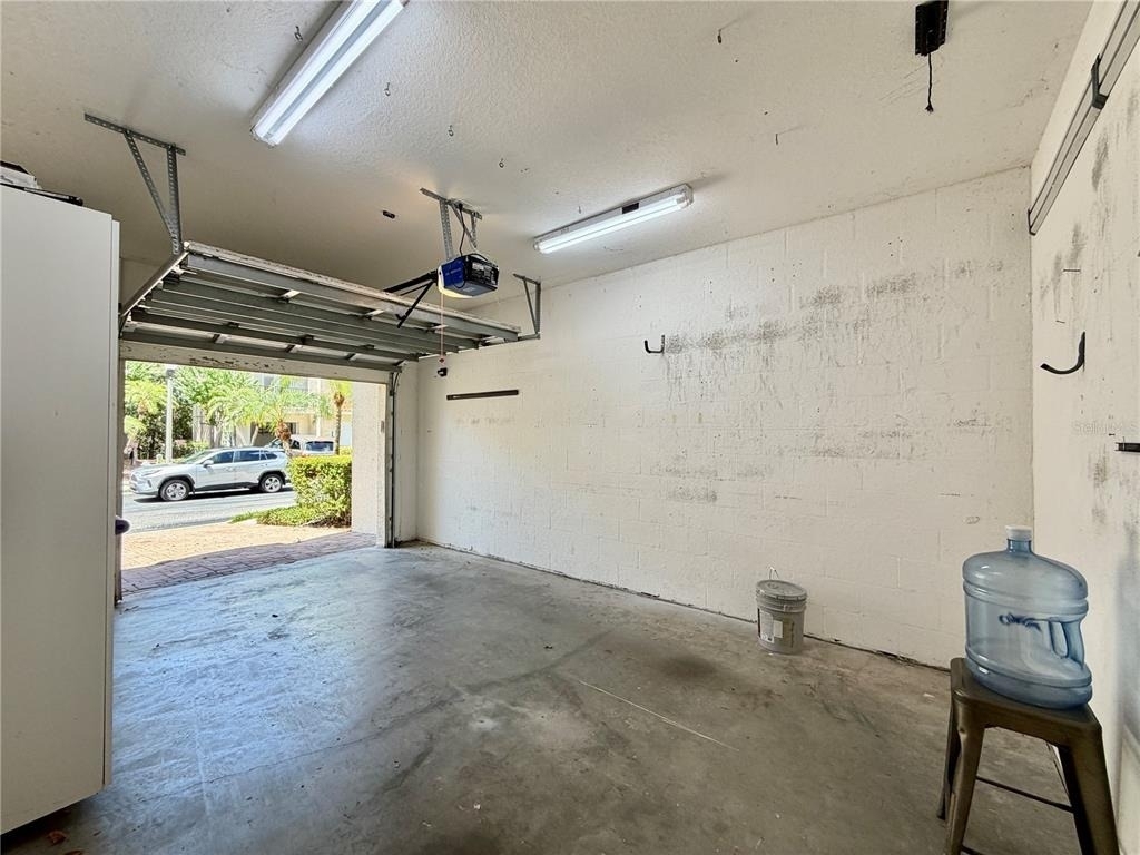 526 101st Avenue N - Photo 28