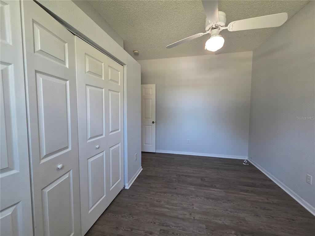 11641 59th Street N - Photo 8