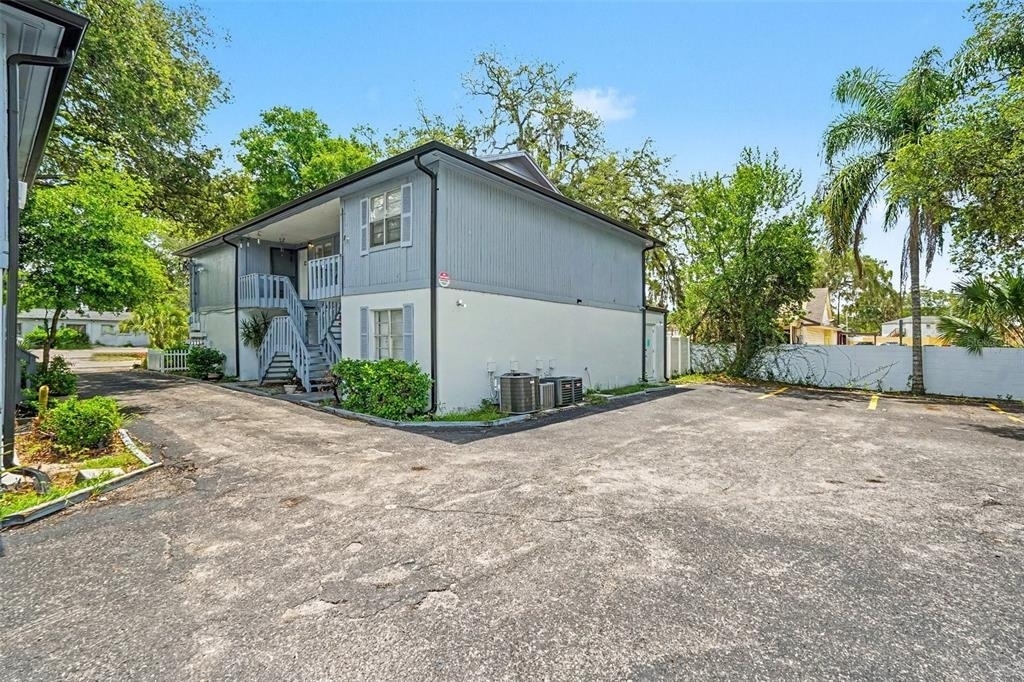 9208 N Connechusett Road - Photo 27
