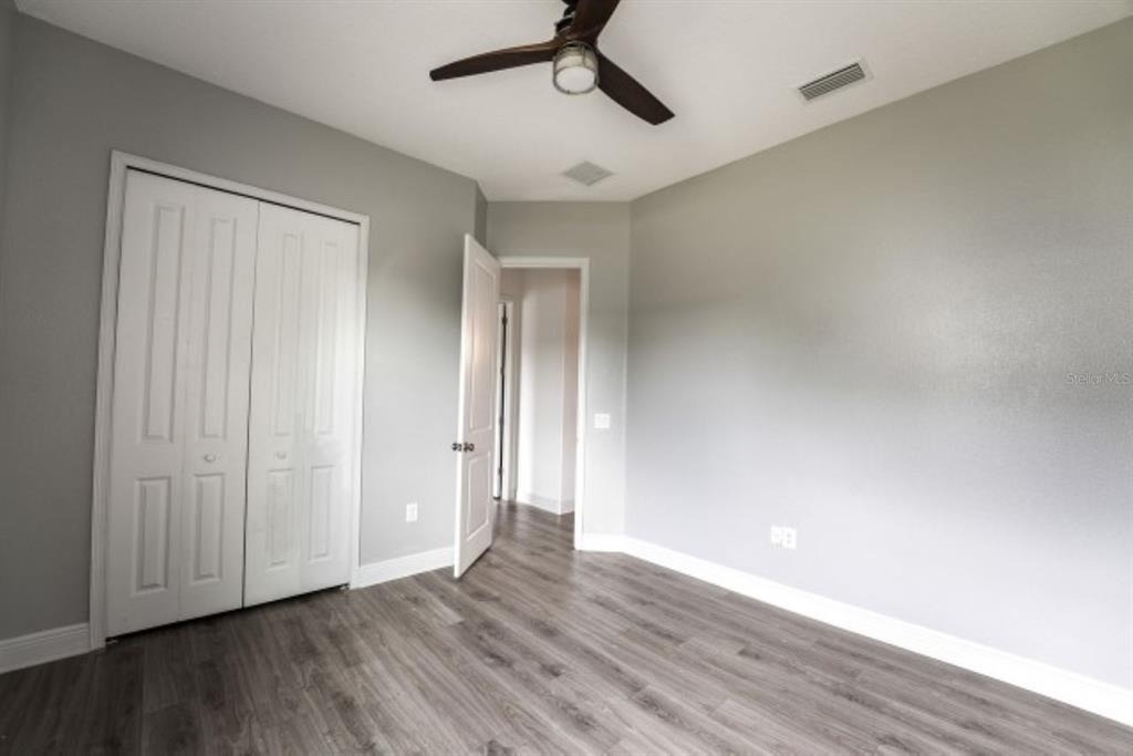 913 Buckhurst Drive - Photo 34