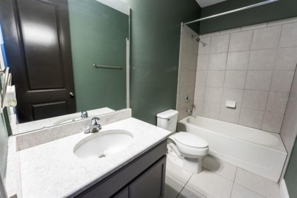 913 Buckhurst Drive - Photo 27