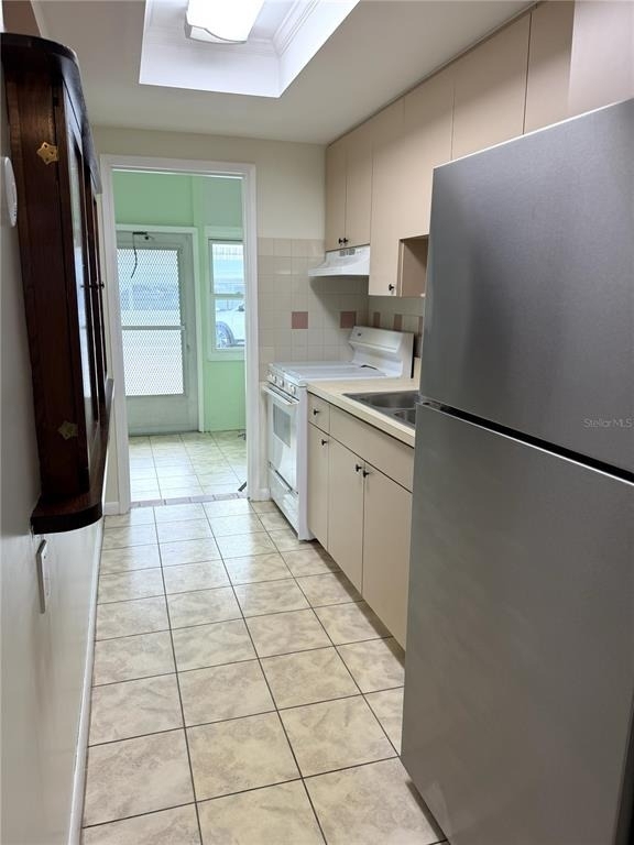 5850 18th Street N - Photo 15