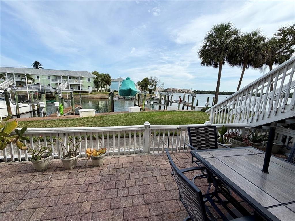 5009 Starfish Drive Se - Photo 1