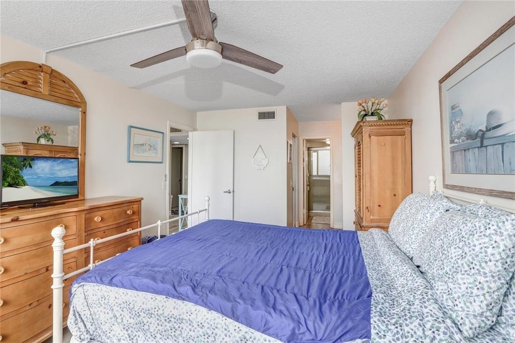 6104 Palma Del Mar Boulevard S - Photo 14