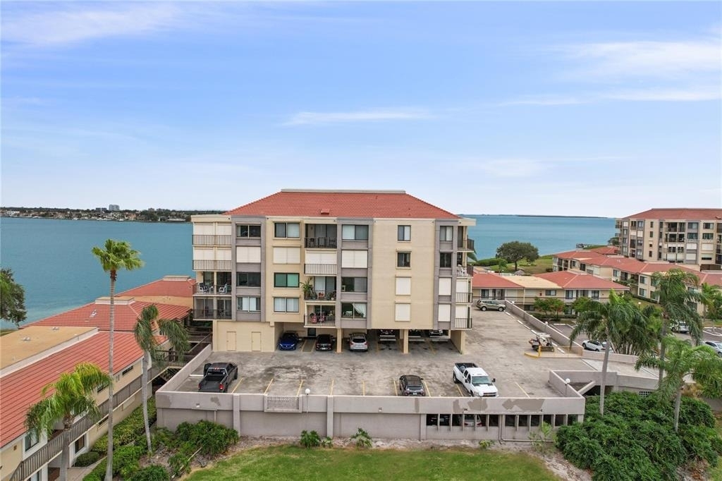 6104 Palma Del Mar Boulevard S - Photo 32