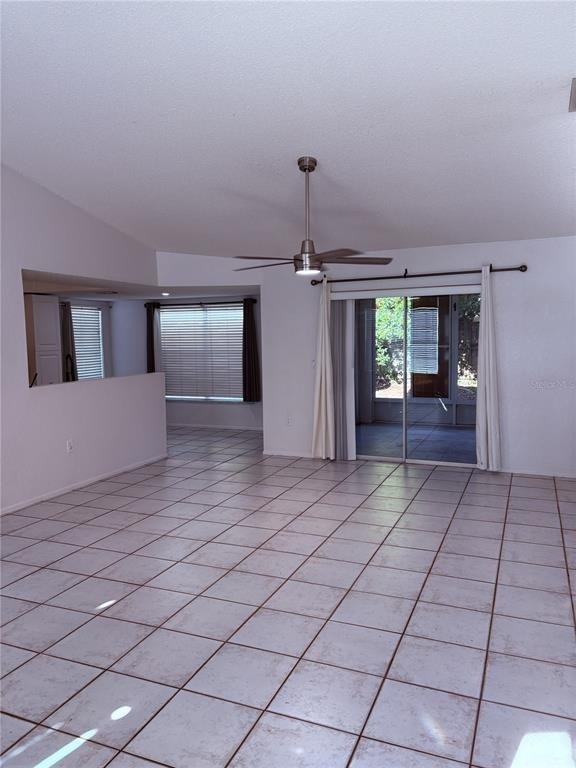 7330 Fairwood Avenue - Photo 9