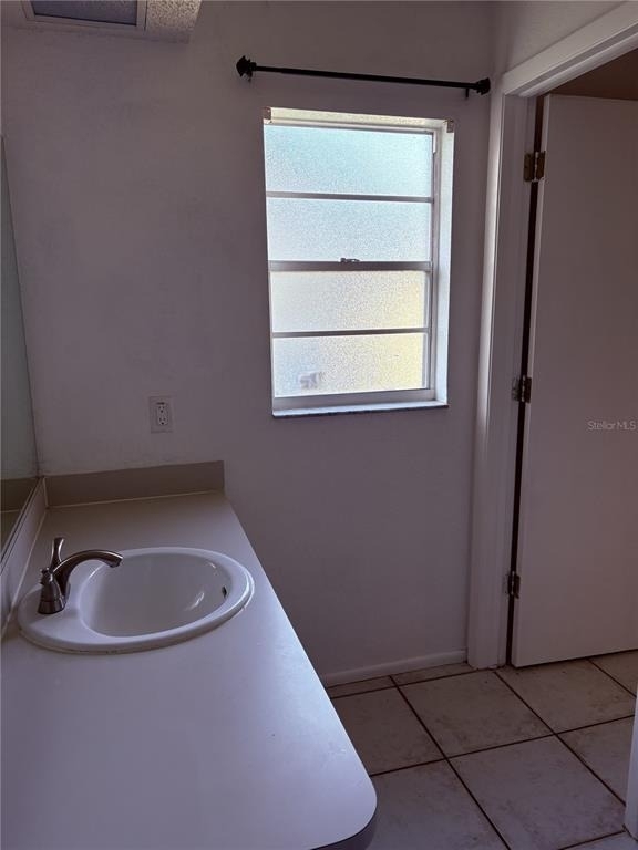 7330 Fairwood Avenue - Photo 12