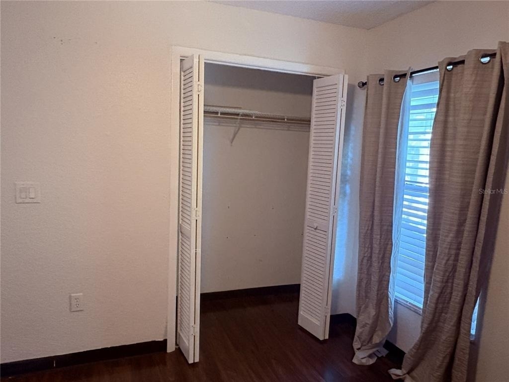 7330 Fairwood Avenue - Photo 14