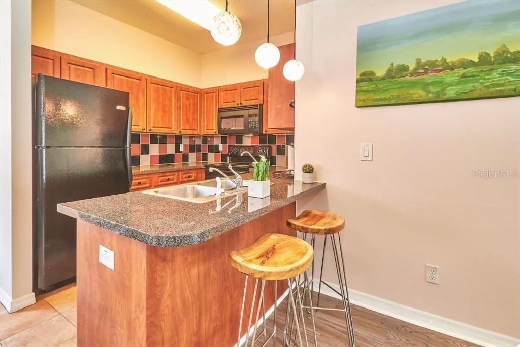800 E Baker Street - Photo 5