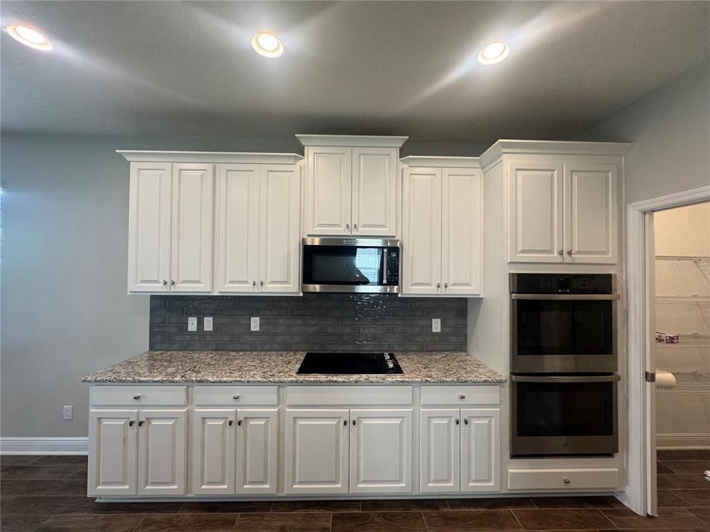 16154 Monterey Greens Circle - Photo 38
