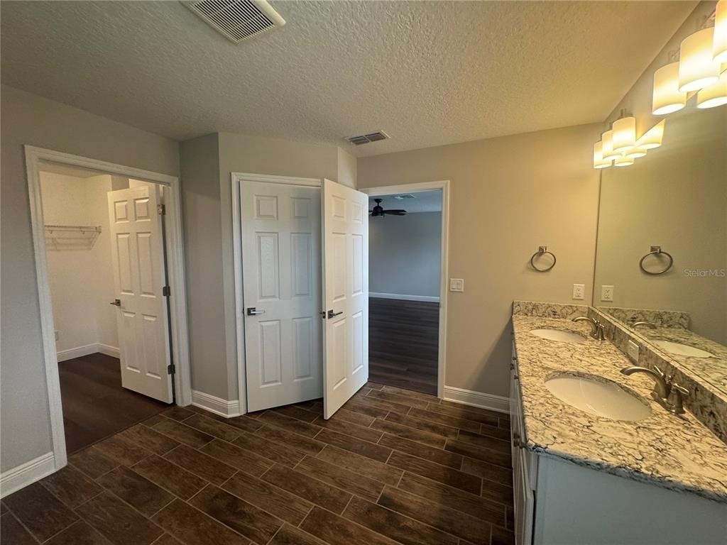 16154 Monterey Greens Circle - Photo 21