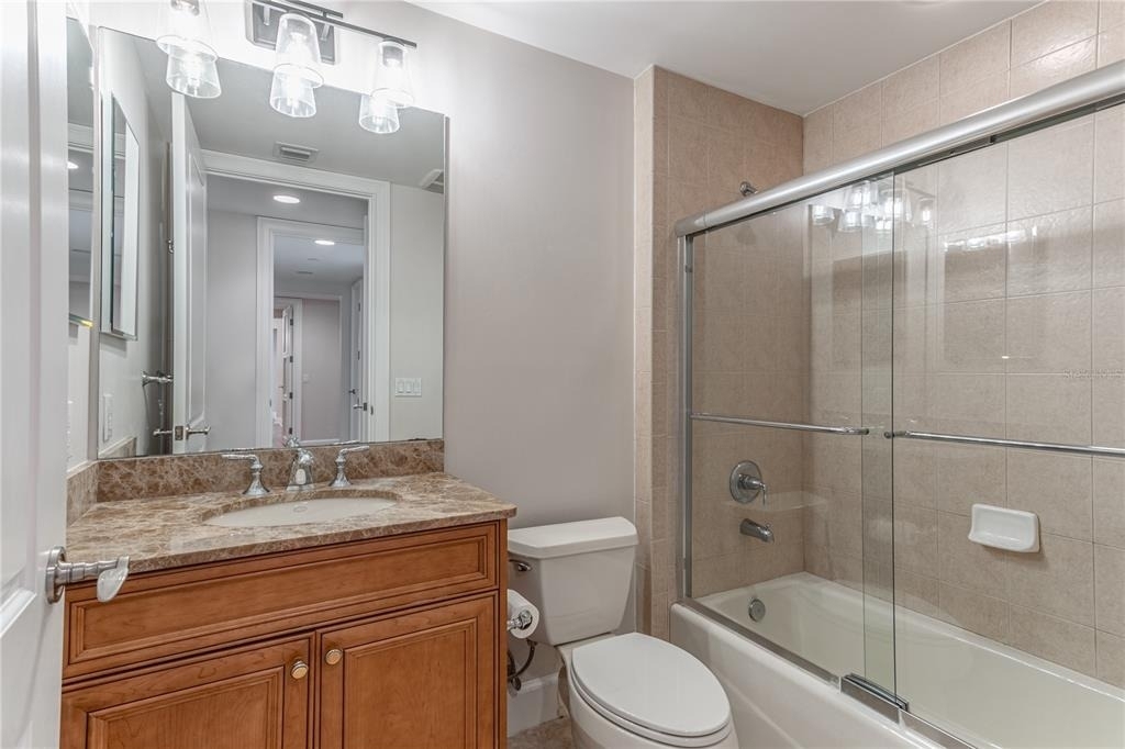 300 Beach Drive Ne - Photo 13