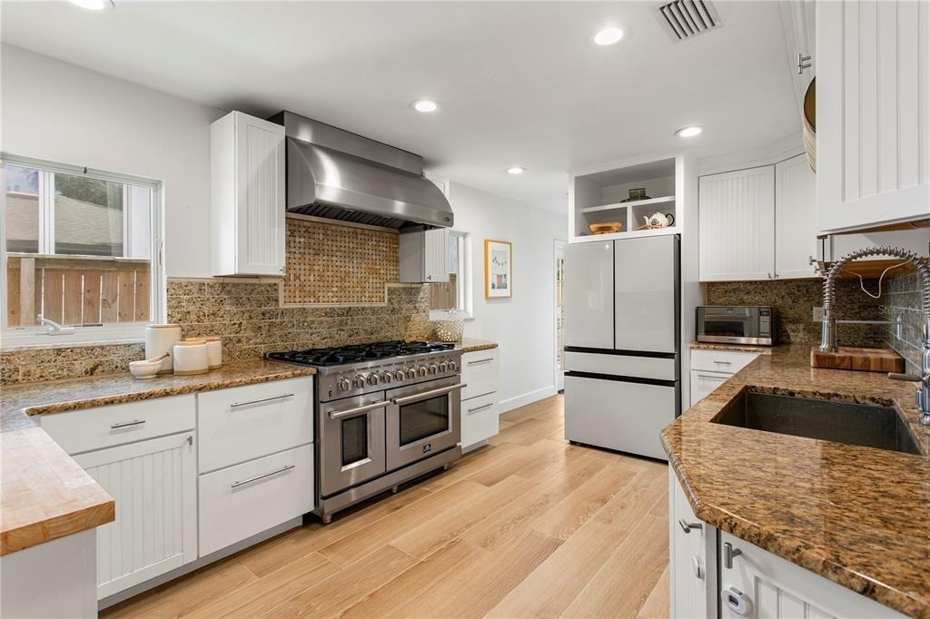 508 Columbia Drive - Photo 11