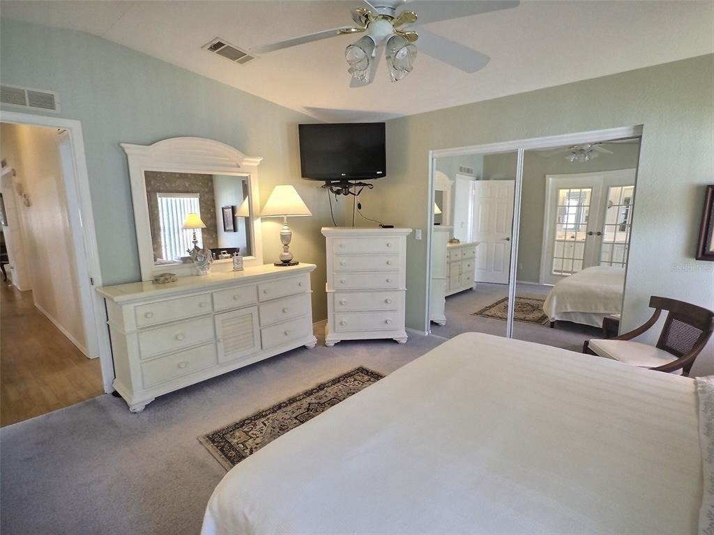 136 Pindo Palm Street W - Photo 17