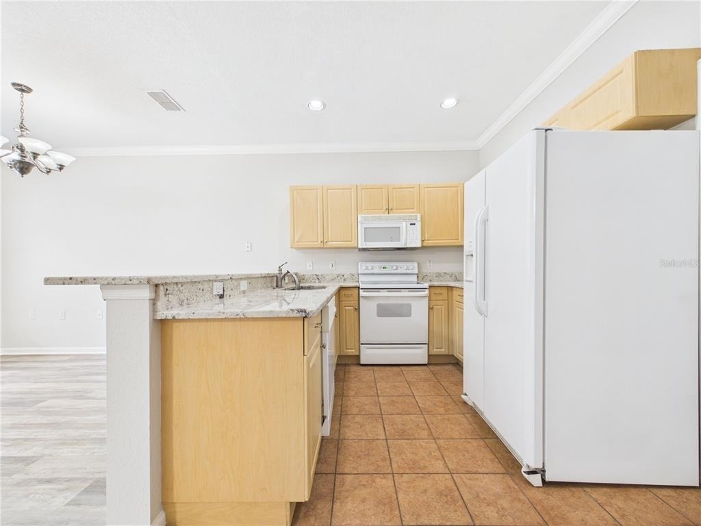 16310 Fairford Palms Court - Photo 40