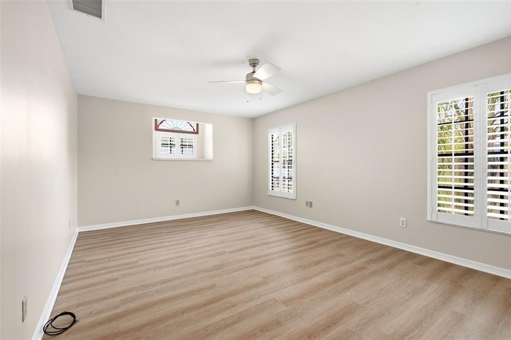 345 Bailey Street - Photo 27